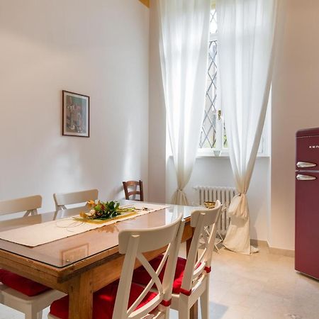 Antica Residenza Adua Apartment Verona Bagian luar foto