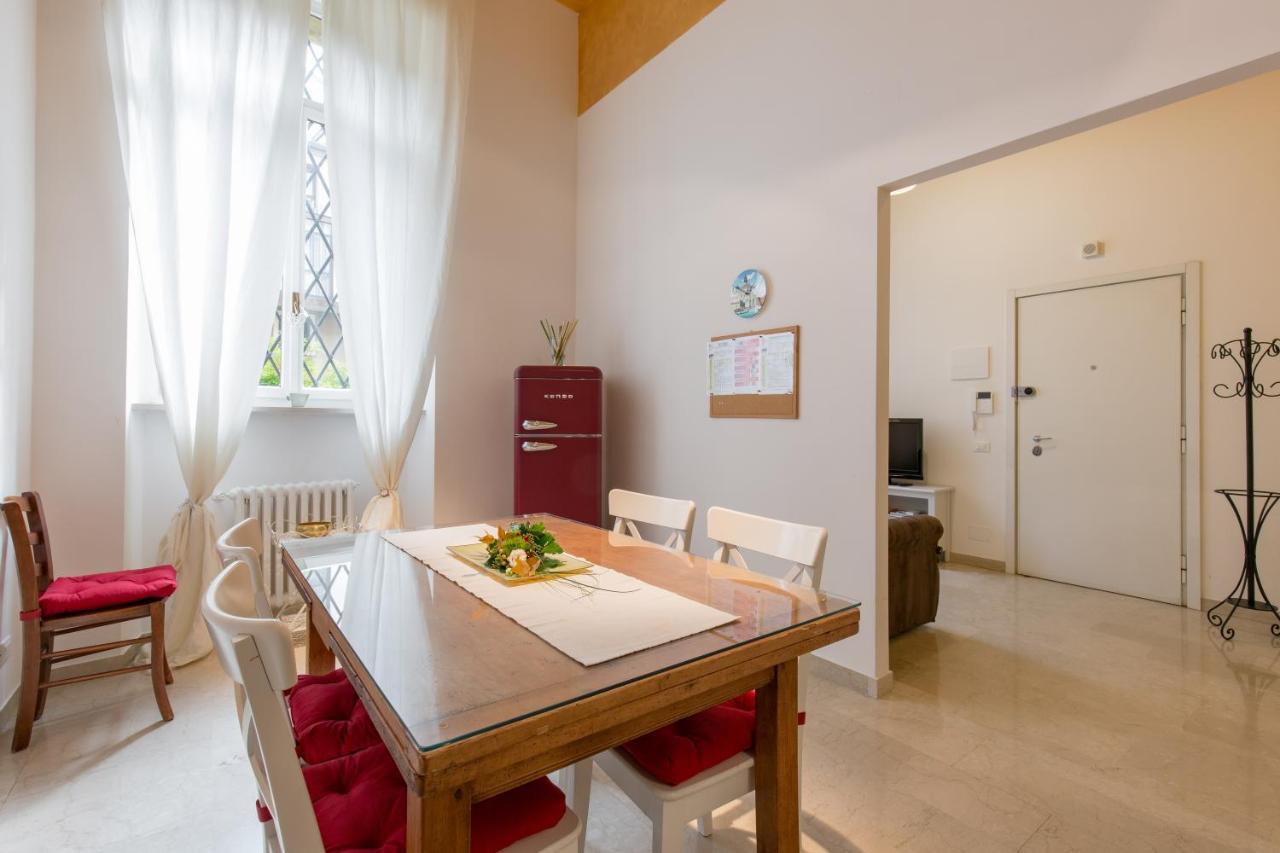 Antica Residenza Adua Apartment Verona Bagian luar foto